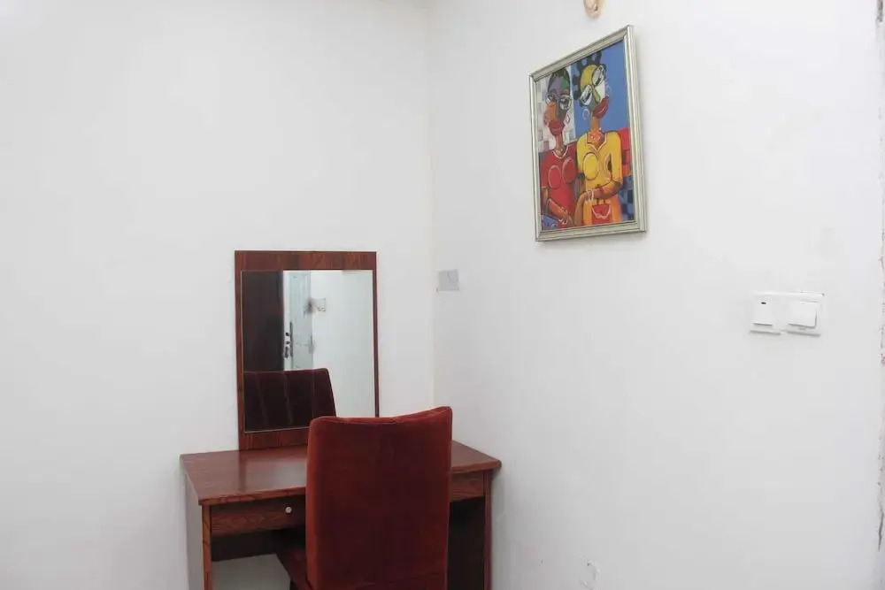Becca Apartment