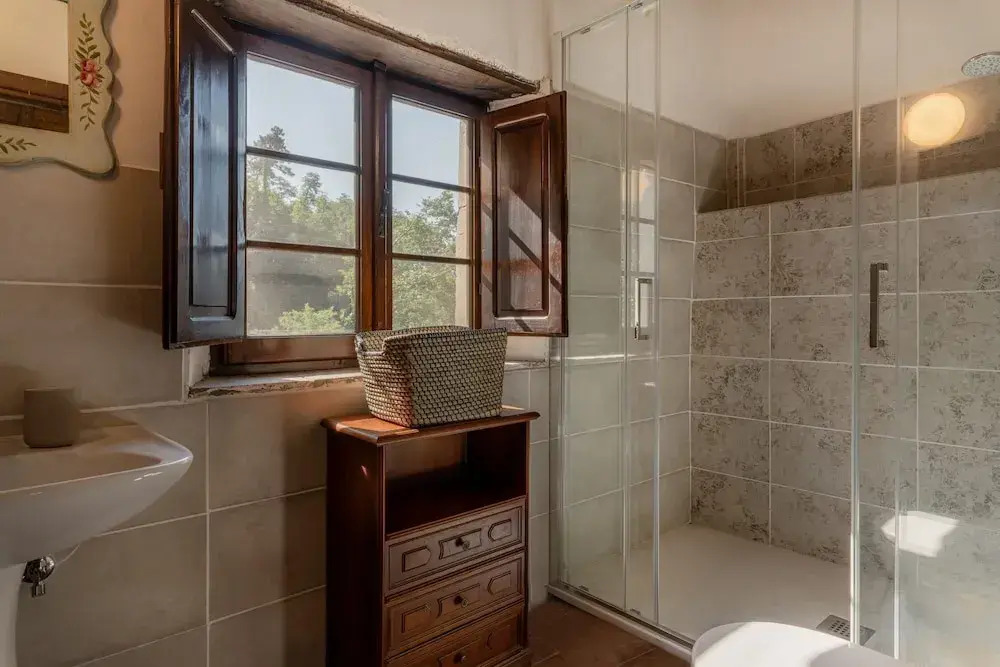 Casale Rustico con Piscina Privata e Ampio Parco