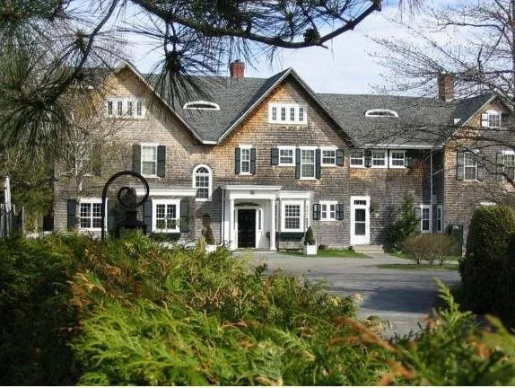 Kingsbrae Arms Inn