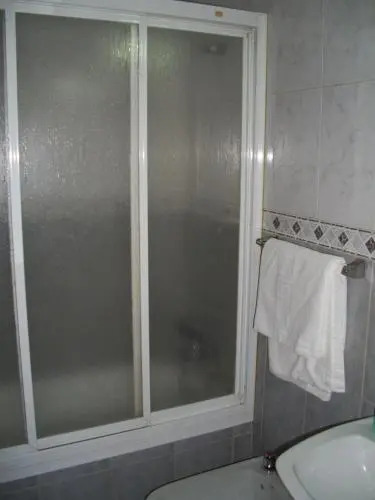 Hostal Paracuellos