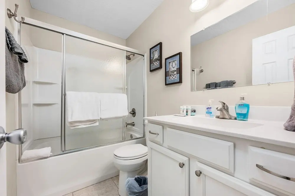 Niceville Dream Home Sleeps 13