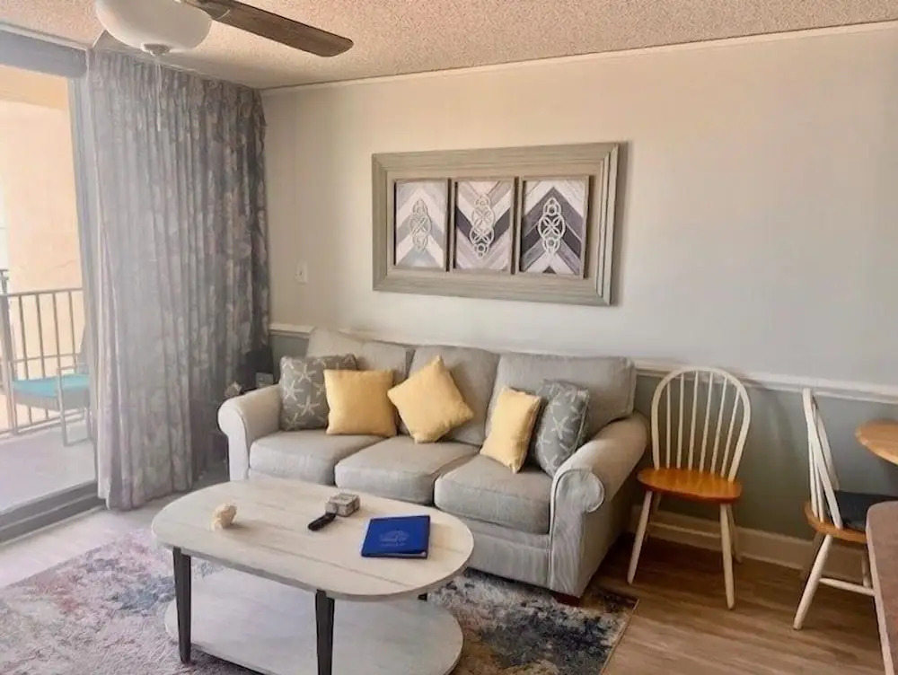 Royal Garden Resort 205 2 Bedroom Condo by RedAwning