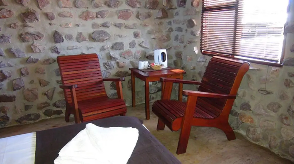 West Nest Lodge