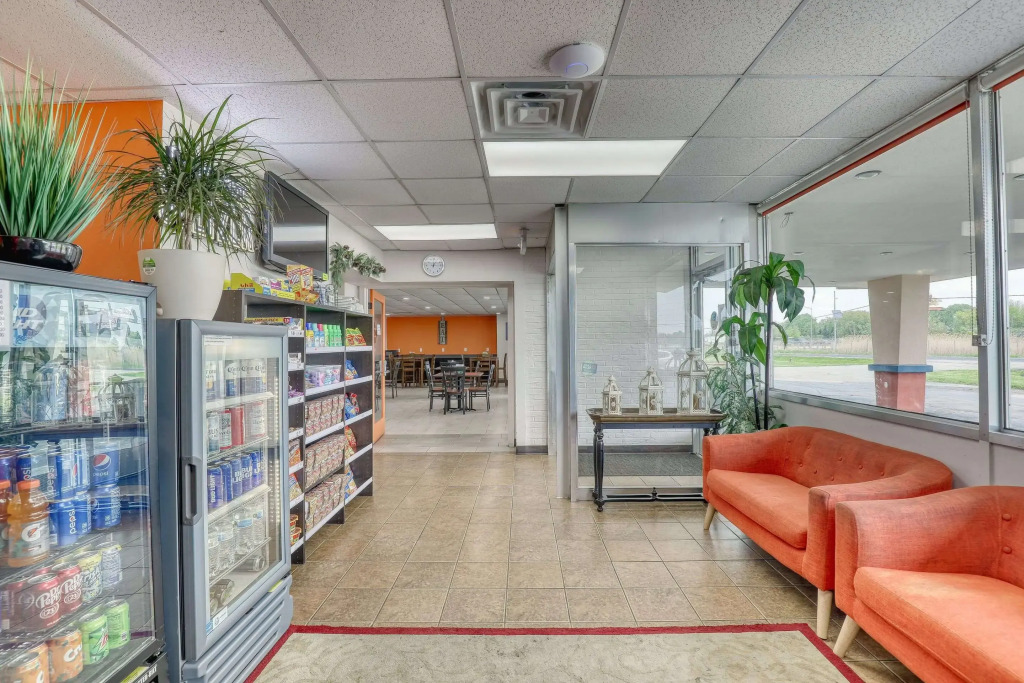 Suburban Studios Neenah-Appleton