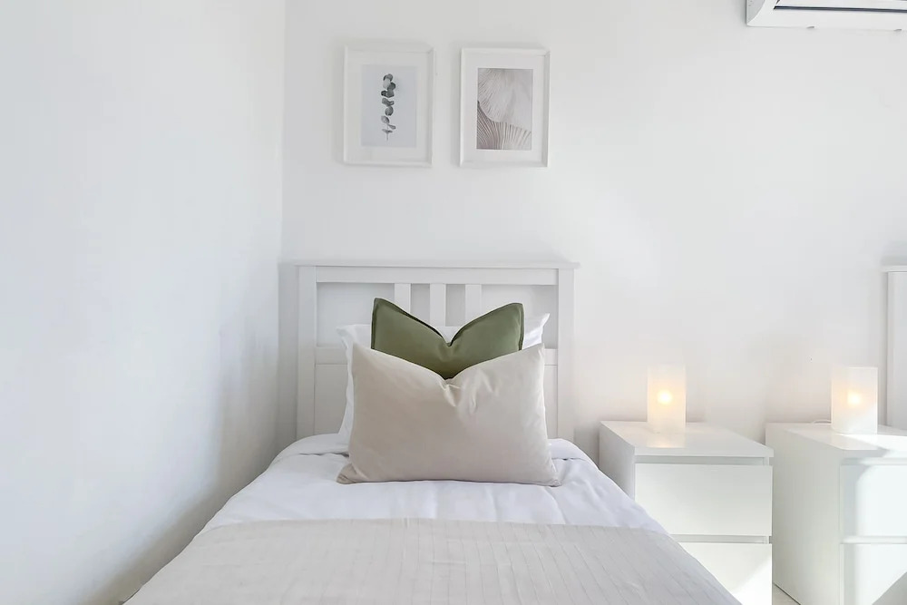 Phaedrus Living Byzantium Modern City Flat
