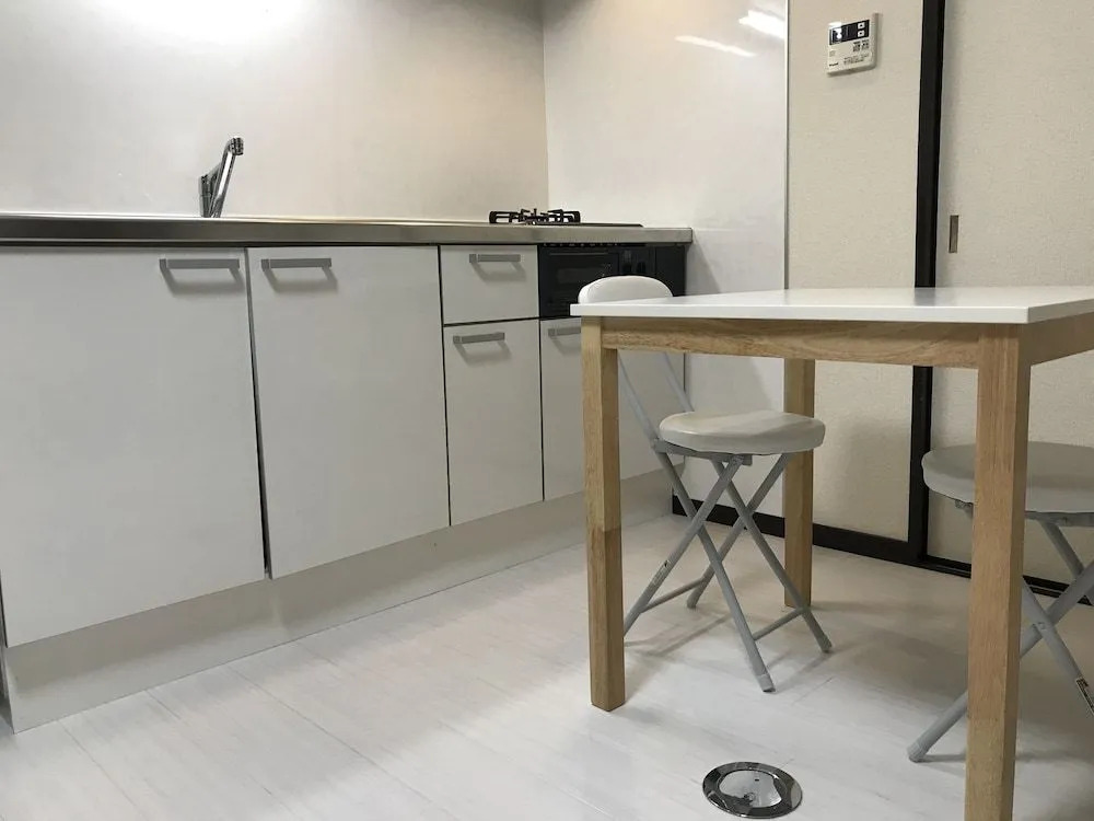 Gojo sefi-apartment 101