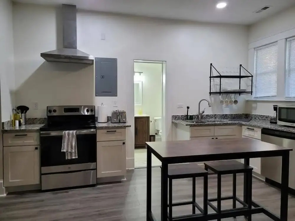 Walk to Duke Campus 1 Bedroom in Trinity Park