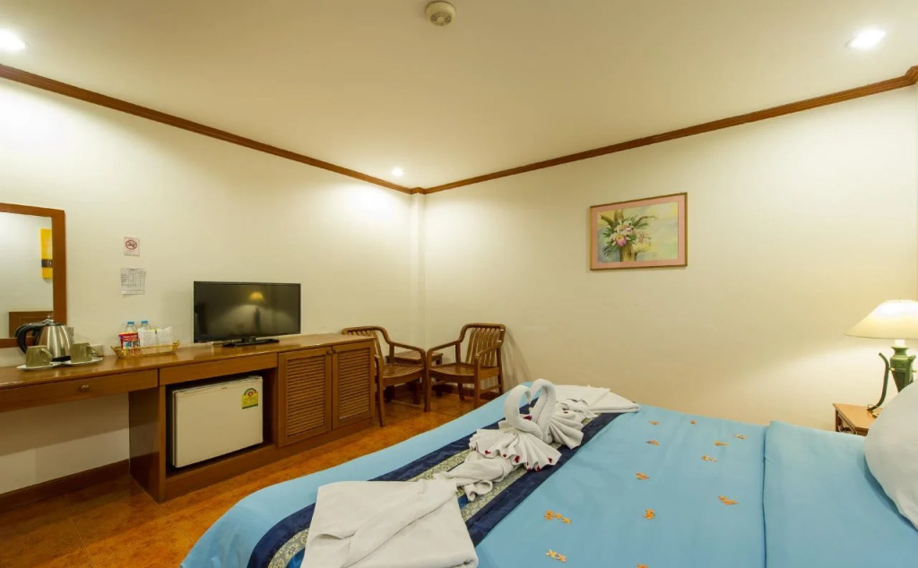 Patong Central Residence and Apartment