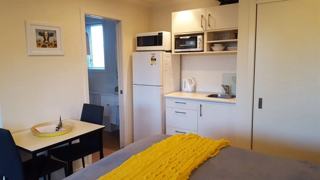 March Apartments