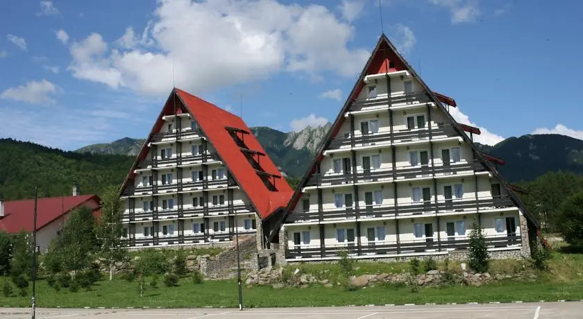 Hotel Cheia