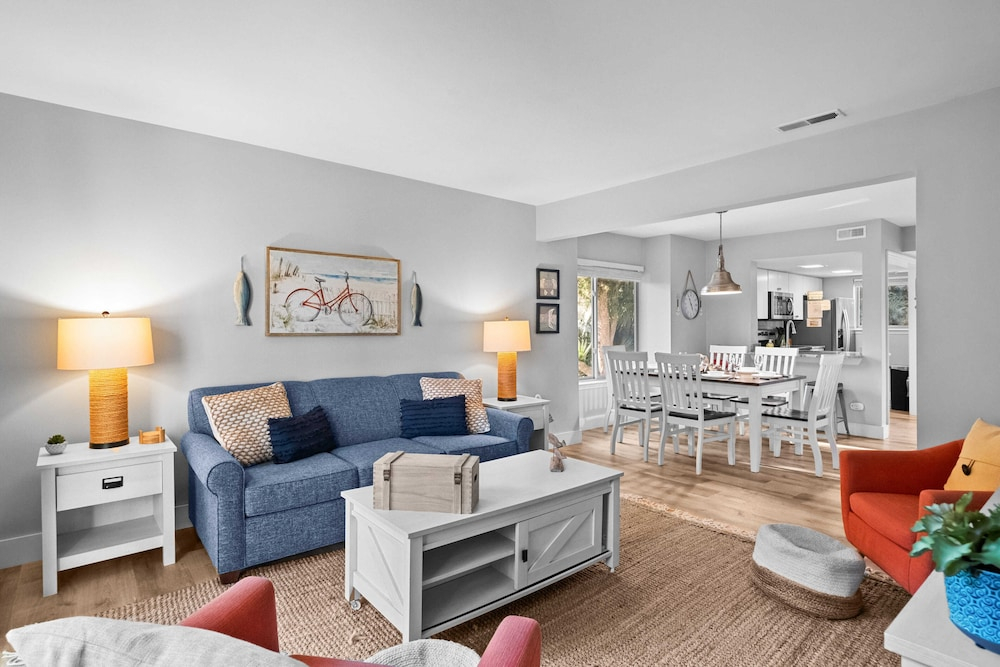 Family-Friendly Hilton Head Villa: Walk to Beach