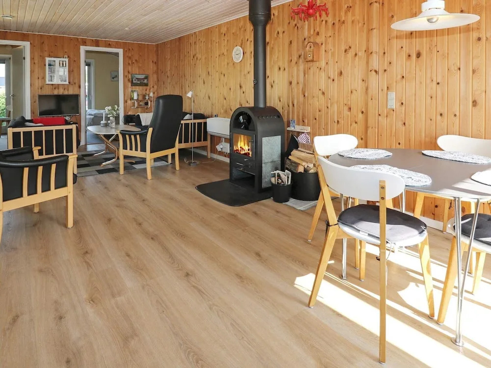 6 Person Holiday Home in Hadsund