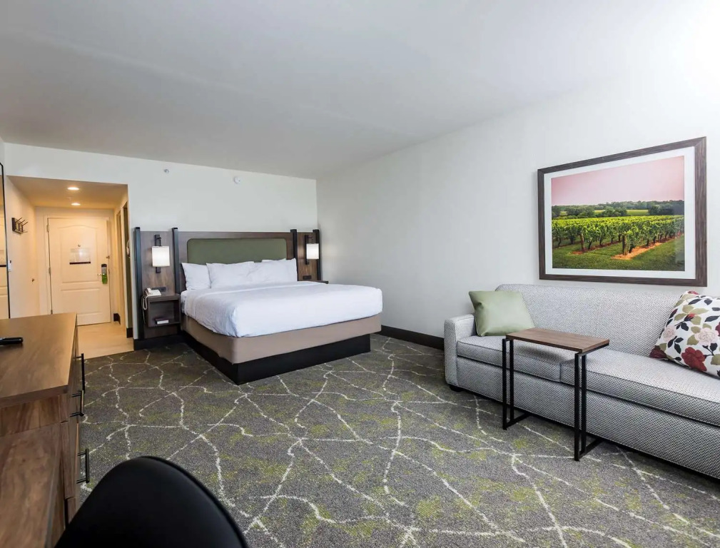 Hampton Inn & Suites Dobson