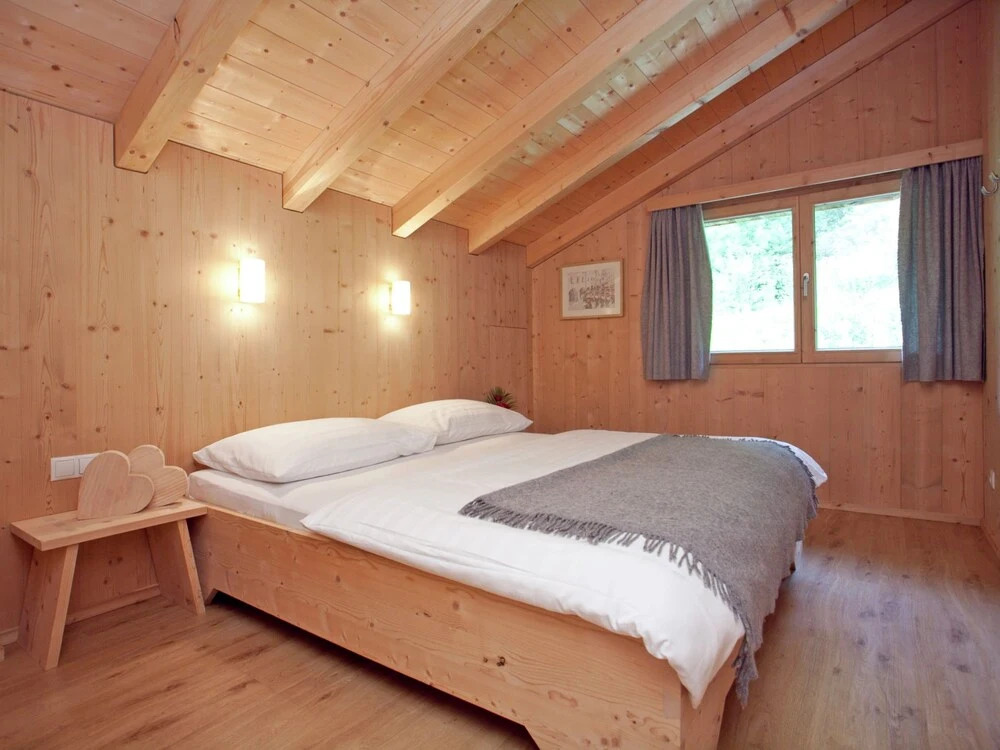 Grand Apartment in Mayrhofen with Infrared Sauna & Artistic Interiors