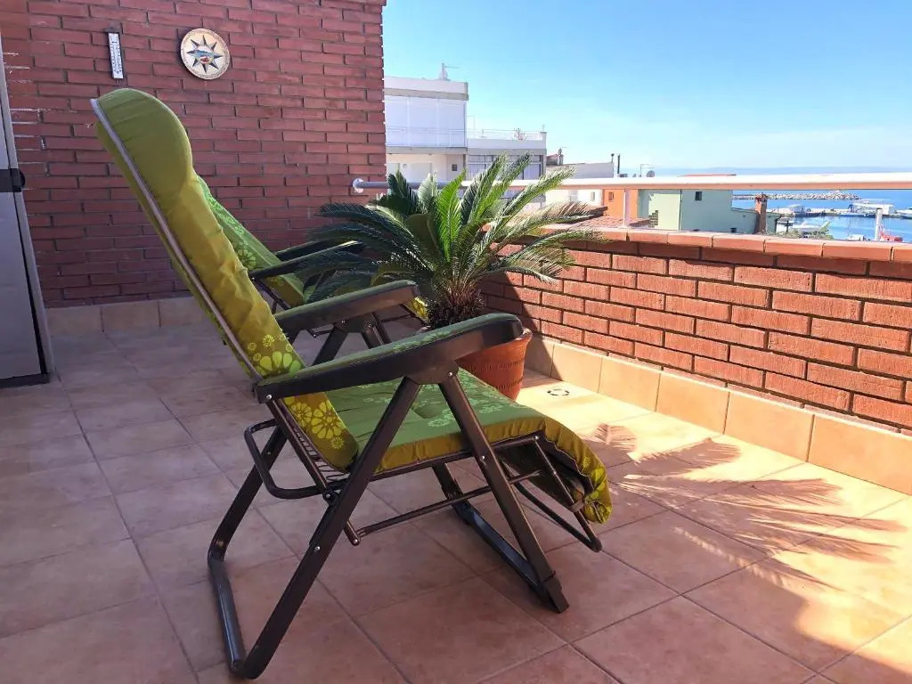 NAUTICA 10 - Apartamento terraza con vistas al mar - aire acondicionado - cerca puerto, playa y centro