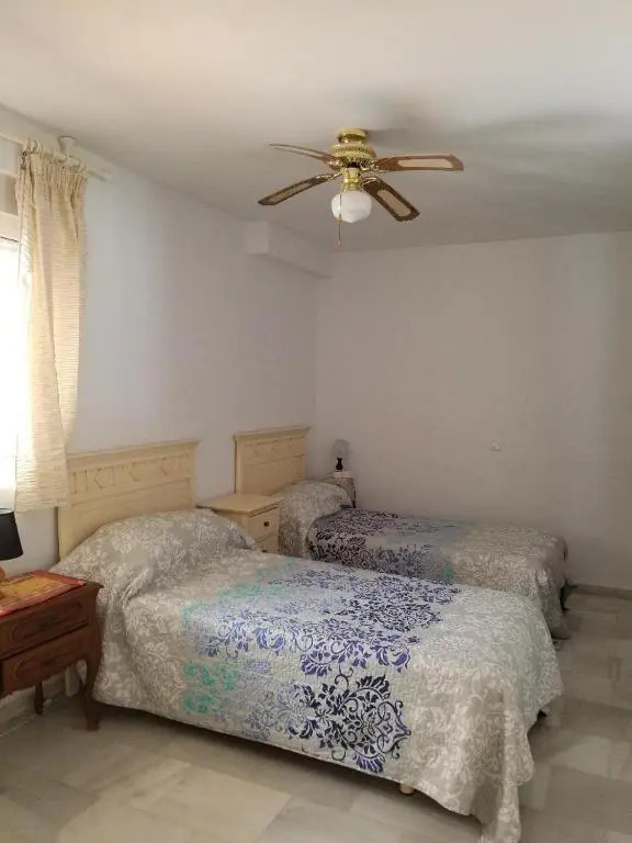 Spaciously Cosy Apartment 5b close to beach