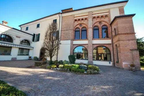 Villa Santa Maria dellArco - Centro Oreb