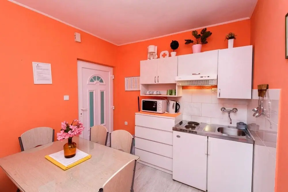 Goge - 90 m From the Beach - A1