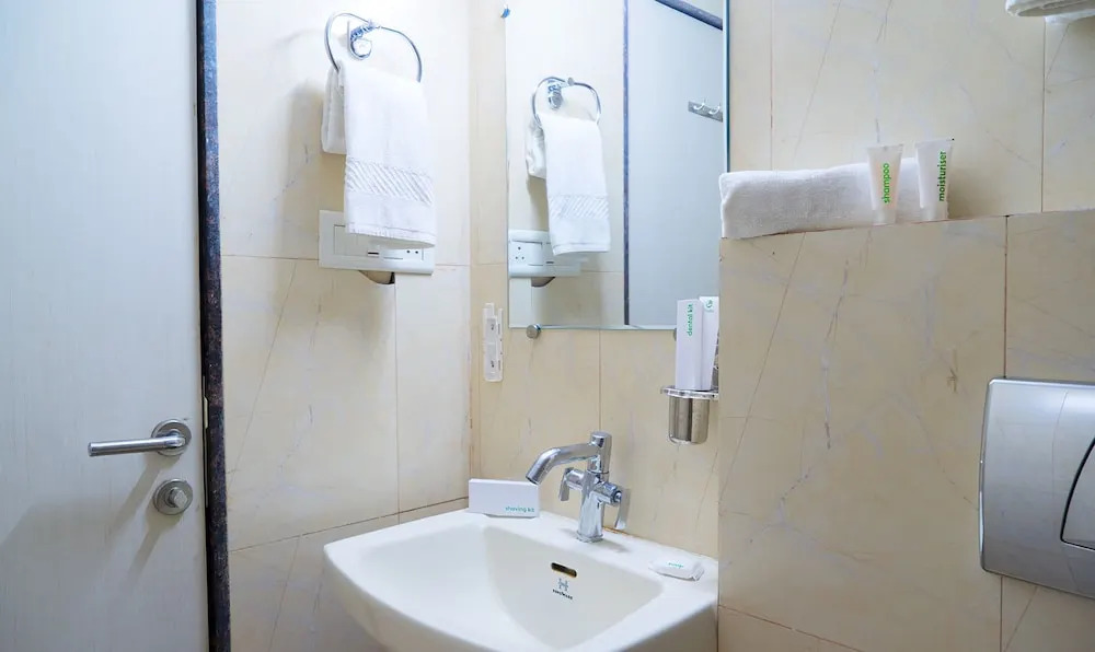 Iris Suites