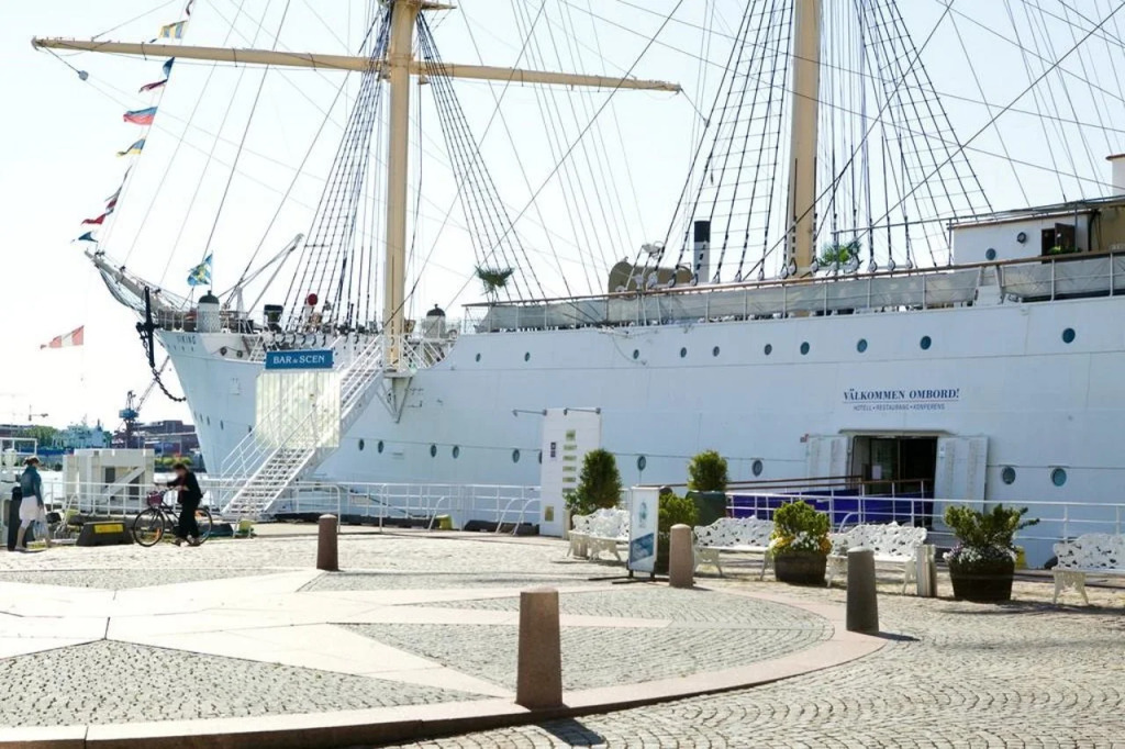 Hotel Barken Viking