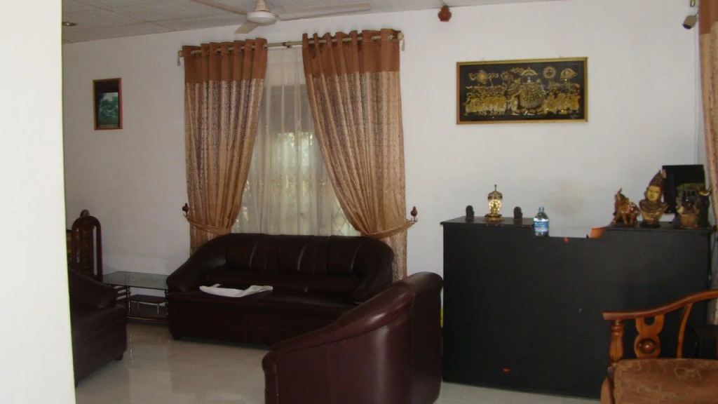 New PAWANA HOTEL