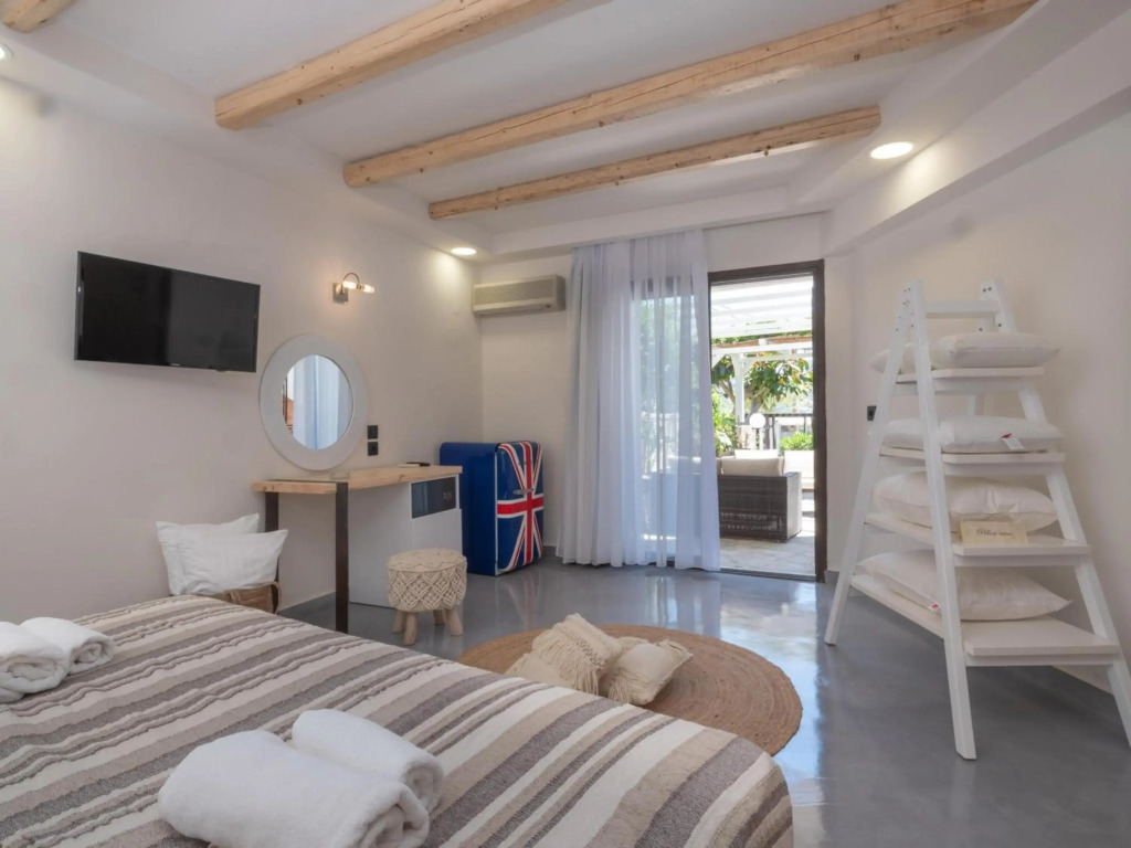 Eva Mare Hotel & Suites