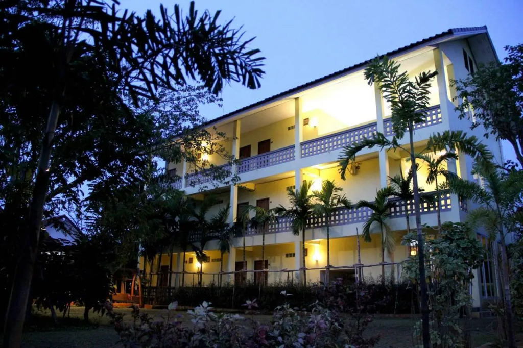 Prasertsri Place