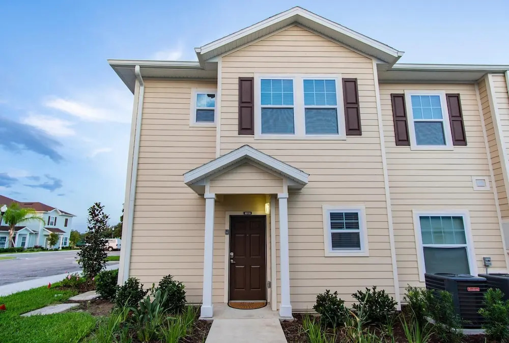 November Special WL 4 Bed 3 Bath Id:273628