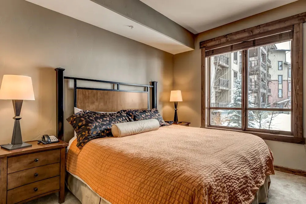 Trailhead Lodge by RedAwning