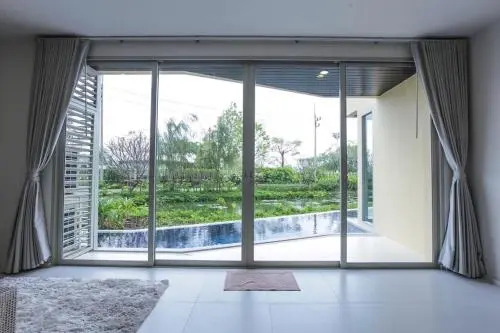Baan Thew Thalay Aquamarine Cha-am