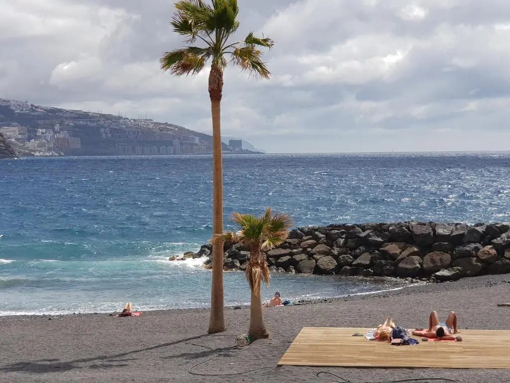 THE HAPPINESS PENTHOUSE 100m Beach & Sunset View - Welcoming Cava included - Dream Holidays at Tenerife!