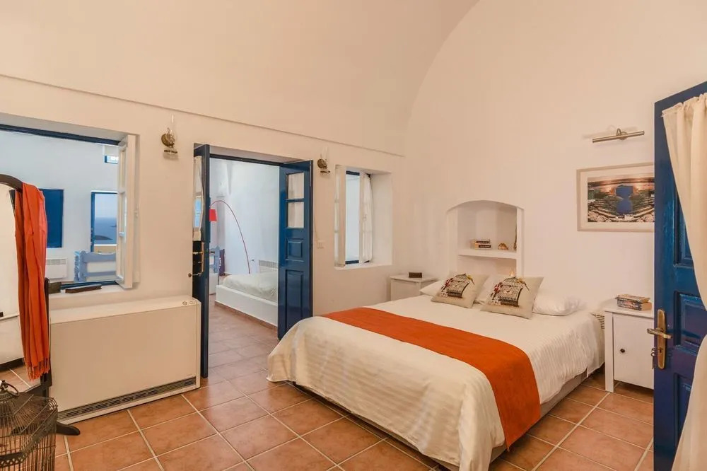 Astraea House