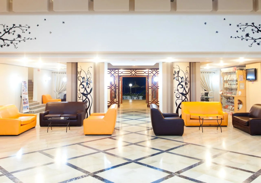 Kinza Hotel