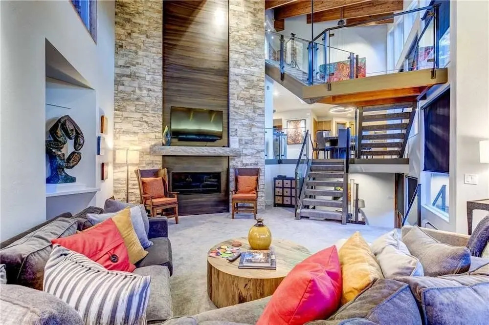 Pinnacle #1240 4 Bedroom Condo