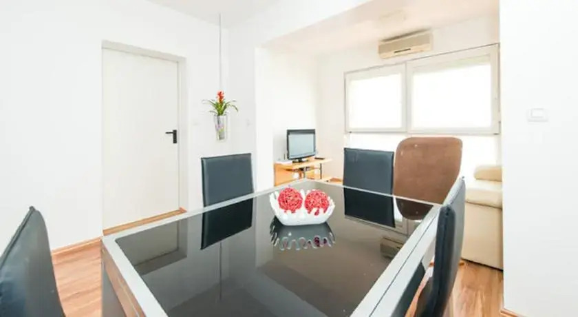 Nice View Apartment