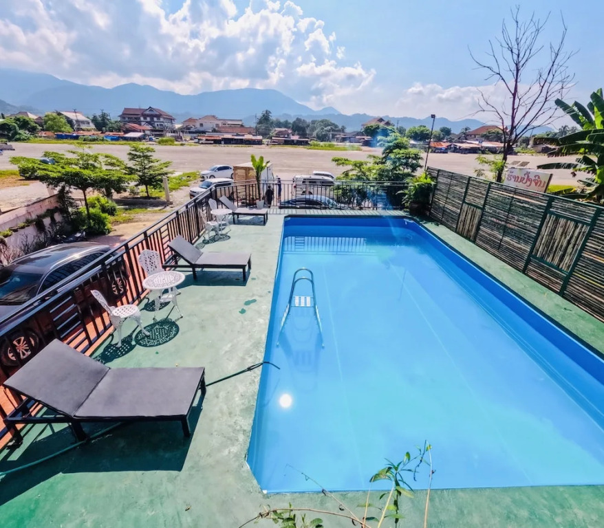 Consiana Vang Vieng Hotel