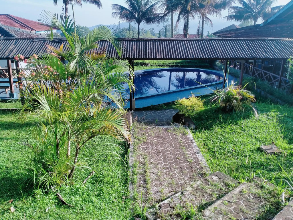 Hotel Lembah Nyiur