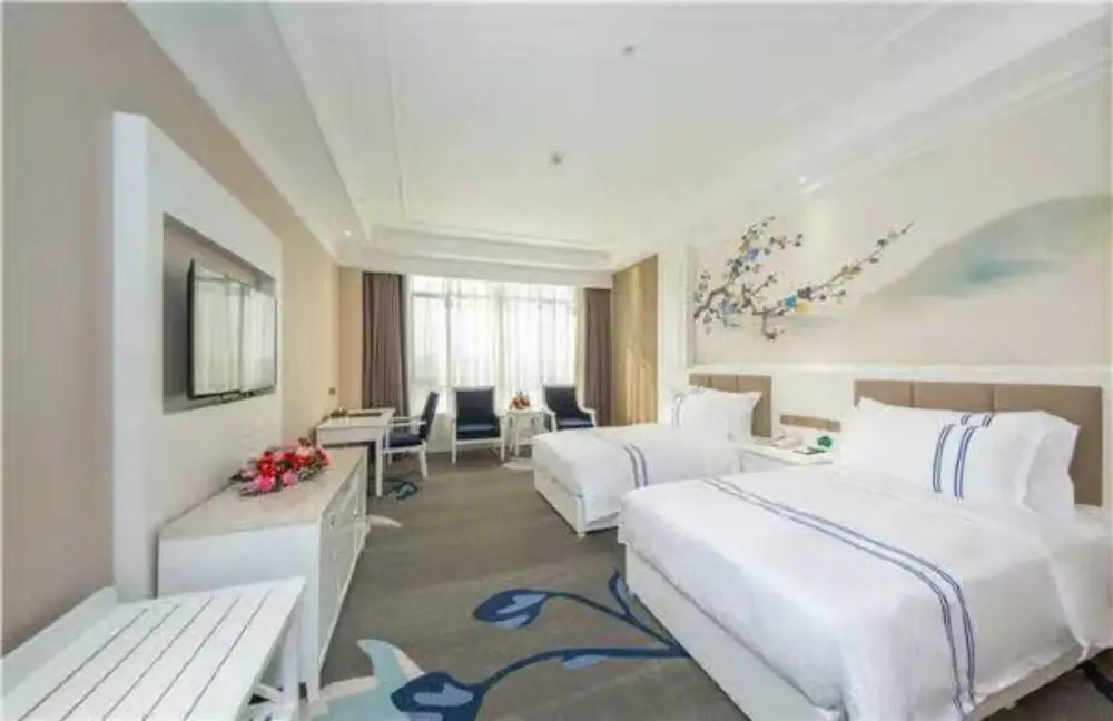 Huashan Xinghe International Hotel