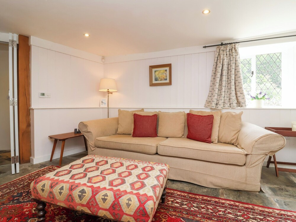 Old Maids Cottage