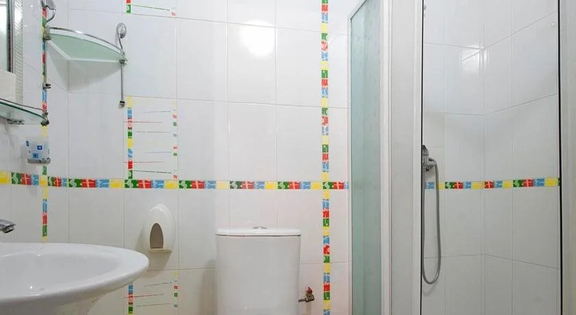 Отель Виола