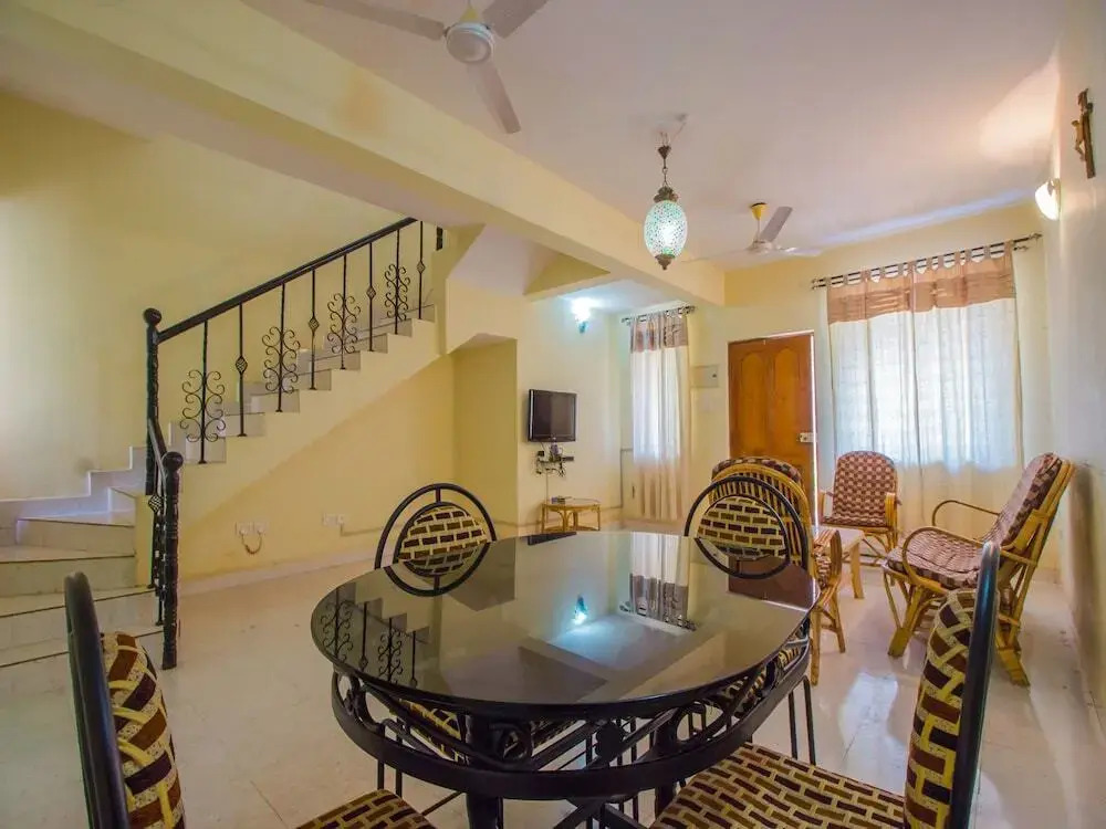 Danika Residency Villa by OYO Rooms
