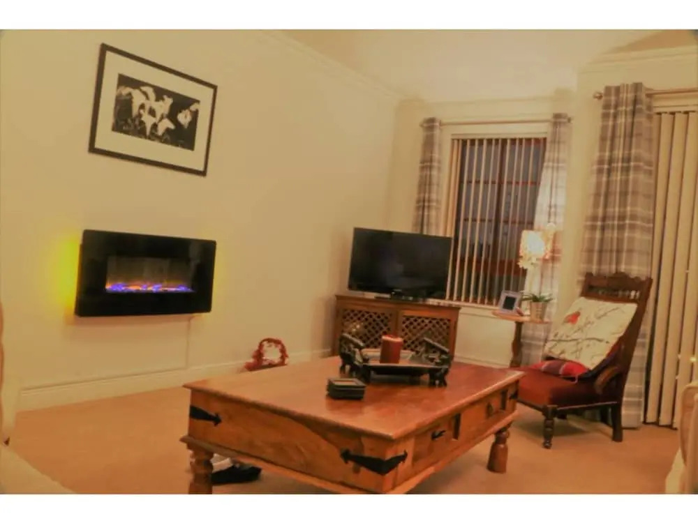 Contemporary Apartment off Queensferry Road