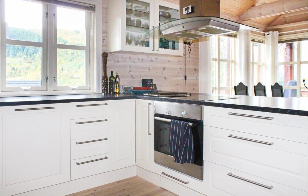 4 Bedroom Nice Home In Sogndal