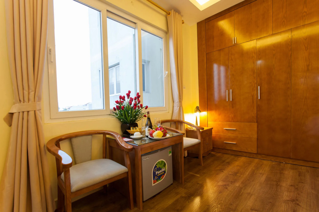 Queen Light Hotel - Ha Noi Old Quater