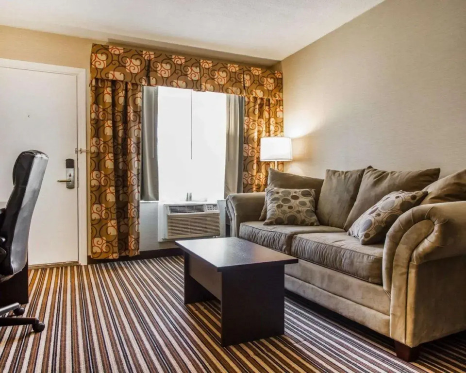 Rodeway Inn