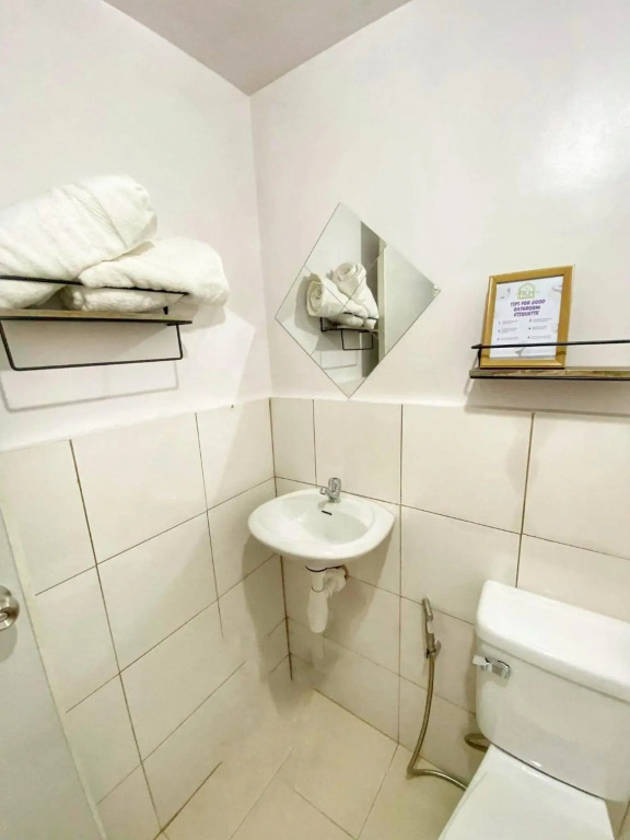 Nordic Themed 1BR Condo - 50 mbps net - Marilao Bulacan - TheRichPlacePh