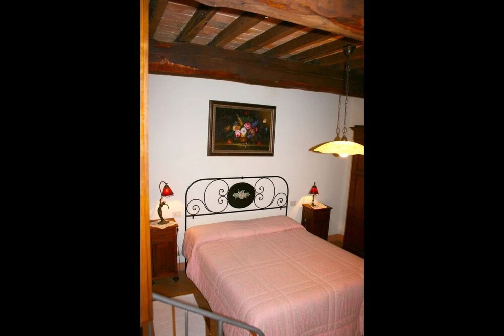 Villa Fonte allOppio con area piscina recintata