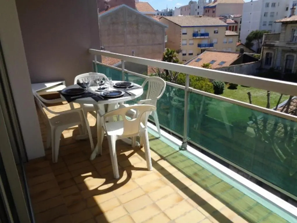 Appartement Arcachon, 1 pièce, 2 personnes - FR-1-374-28