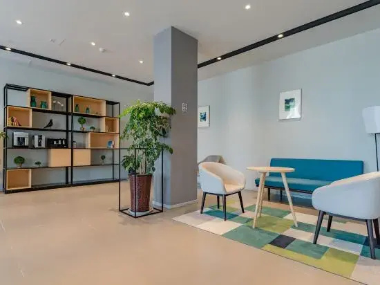 Homeinn Selected Hotel (Yantai Guanhai Road Haichang Fisherman's Wharf Seawater Bathing Beach)