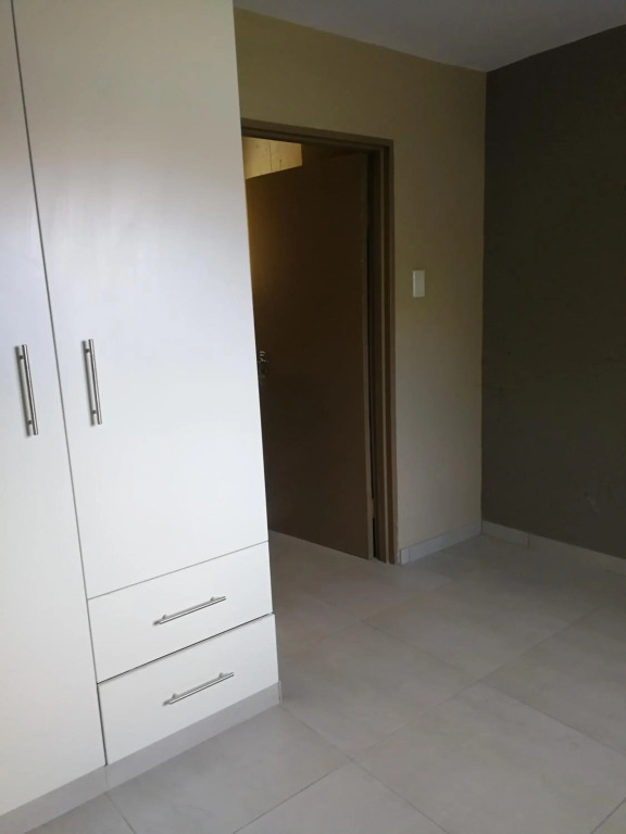 Salas Stay, Midrand